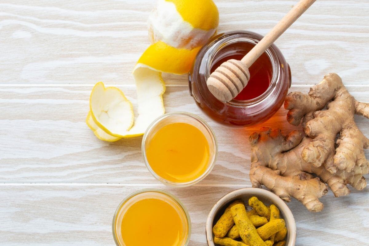 5 DIY Health Boosting Wellness Shots
