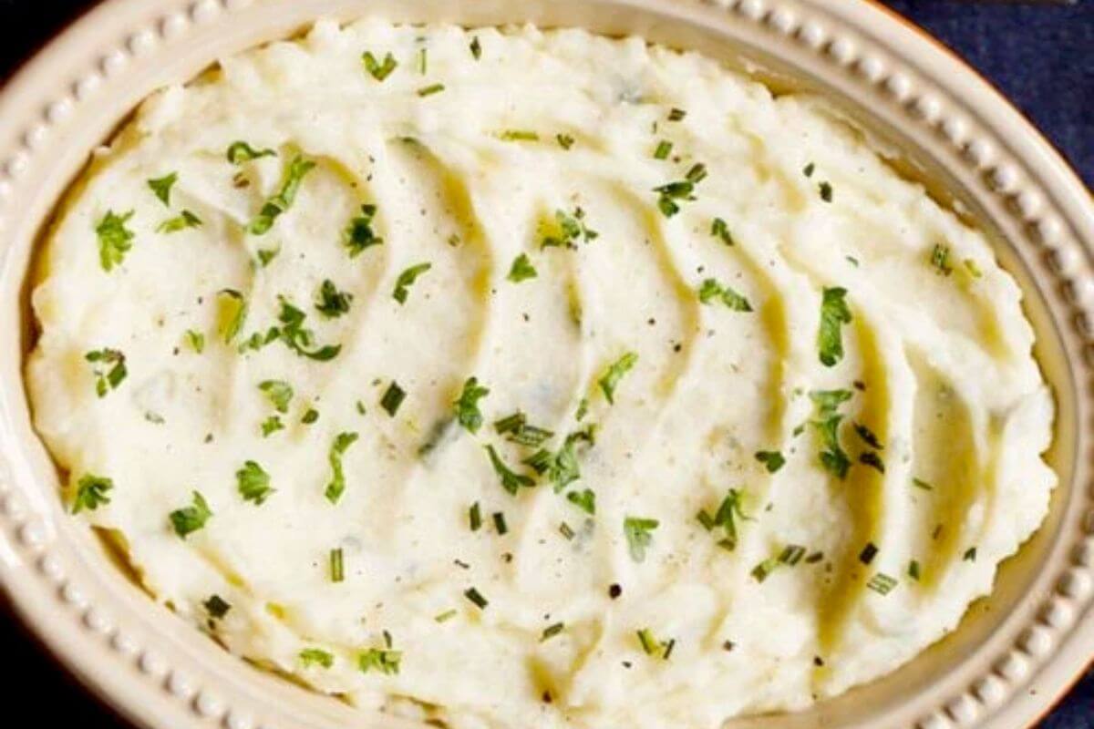 Flavourful Mashed potatoes and dips