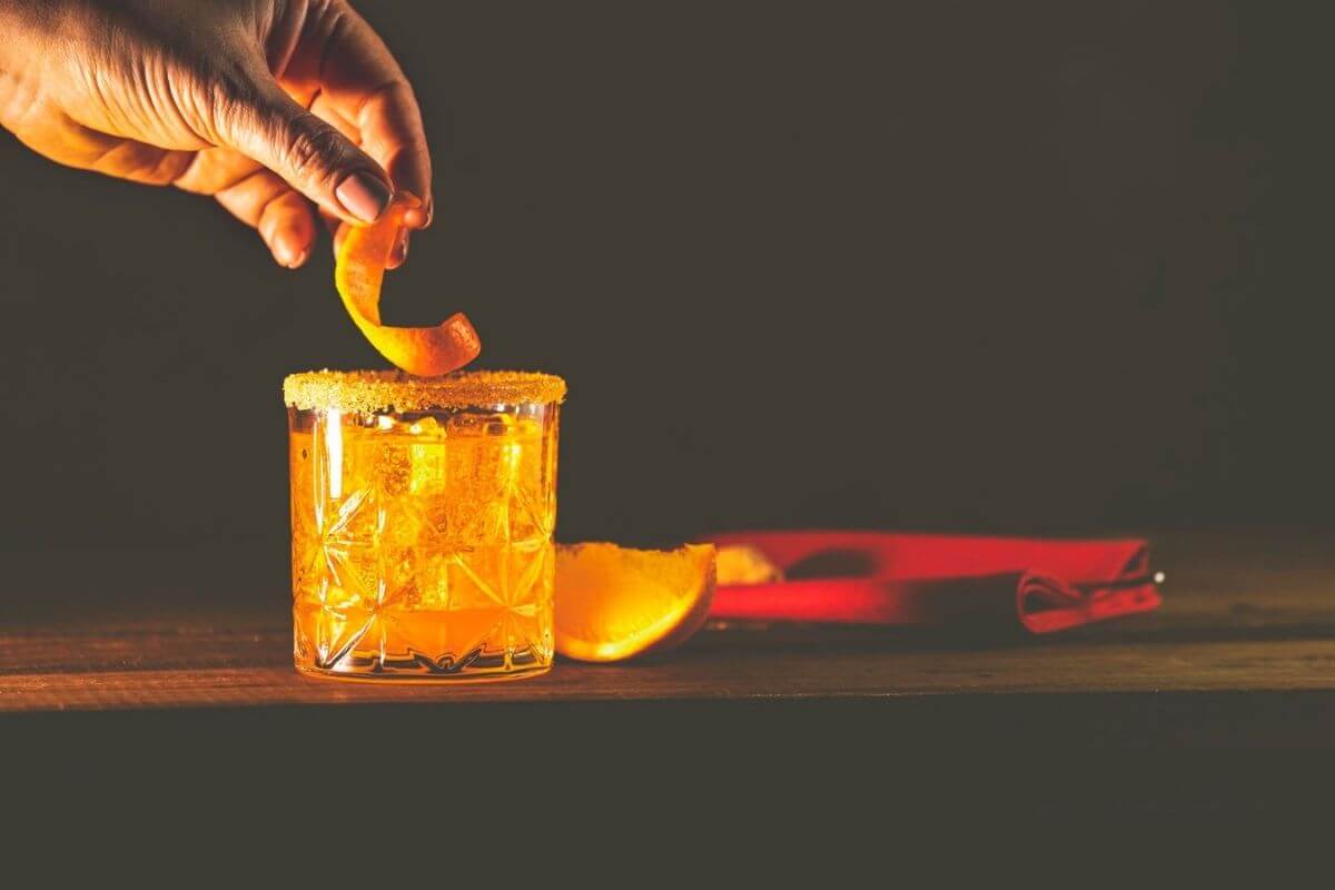 Bitters in Whisky Cocktails