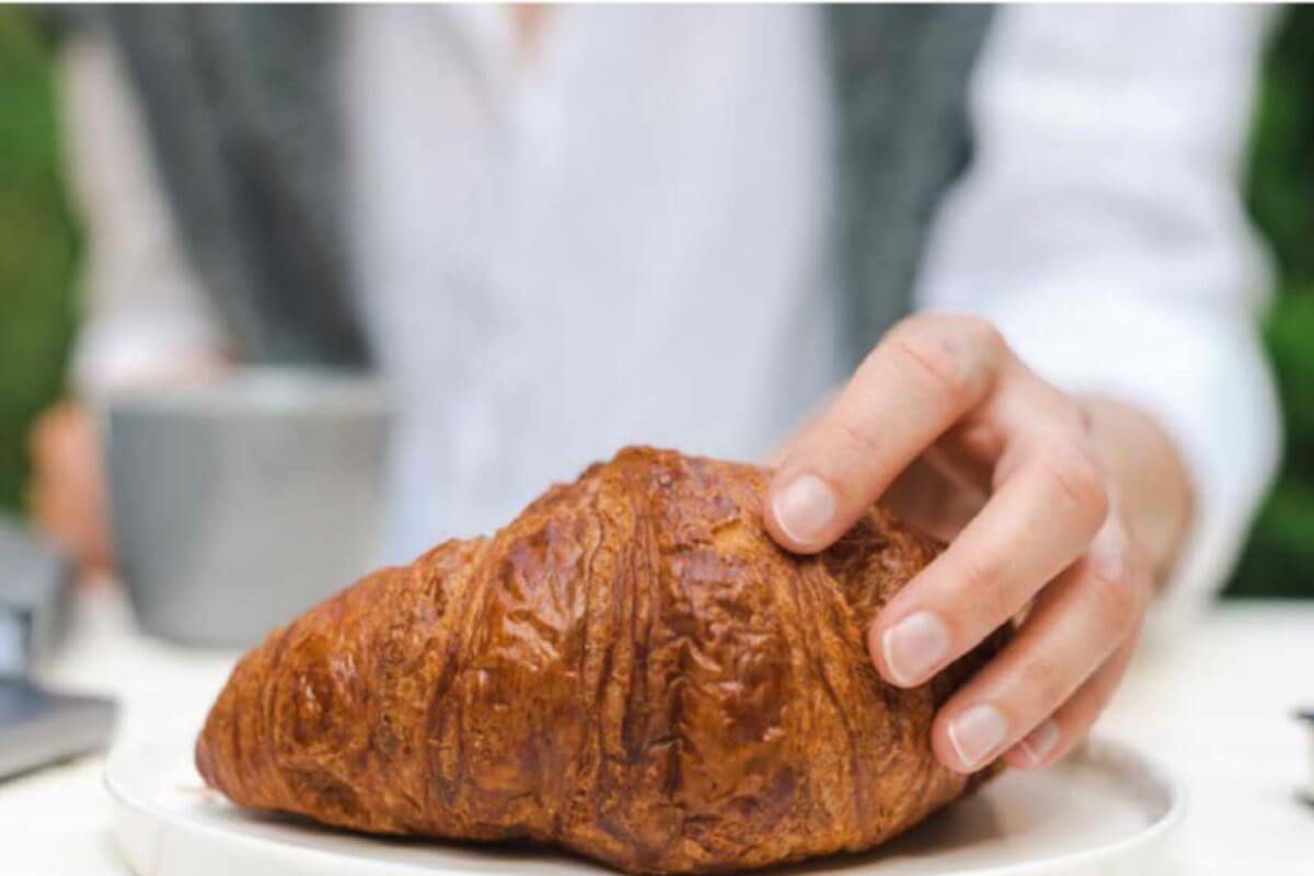 The Croissant Chronicles: From Vienna to Global Delight